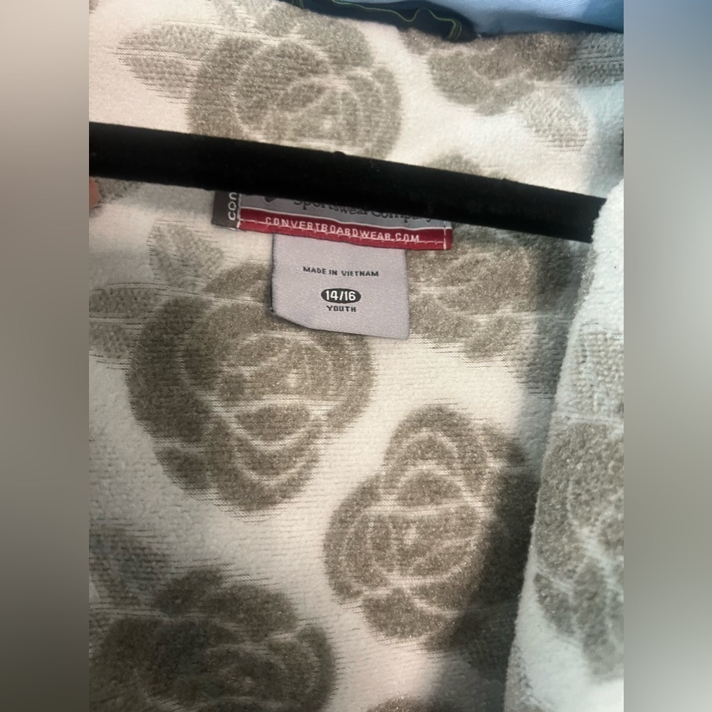 Columbia Jacket! Beautiful detail inside. Girls14/16 - Picture 2 of 6